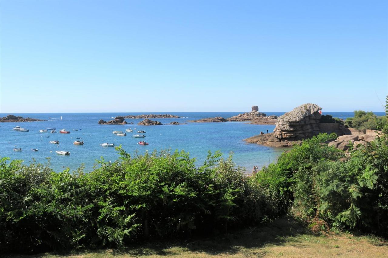 Superbe 4 Etoiles Avec Tres Belles Prestations Et Jardin Sur La Mer A - Ref 7 *